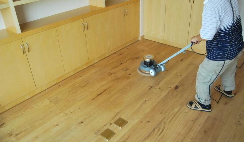 怎樣做好地板打蠟這件事？東莞清潔公司來(lái)告訴您